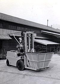 バスケット付きヒンジドフォーク 1964年
